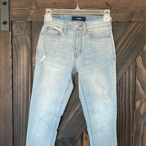 Aeropostale High Rise Stretch Skinny Jean, size 00R